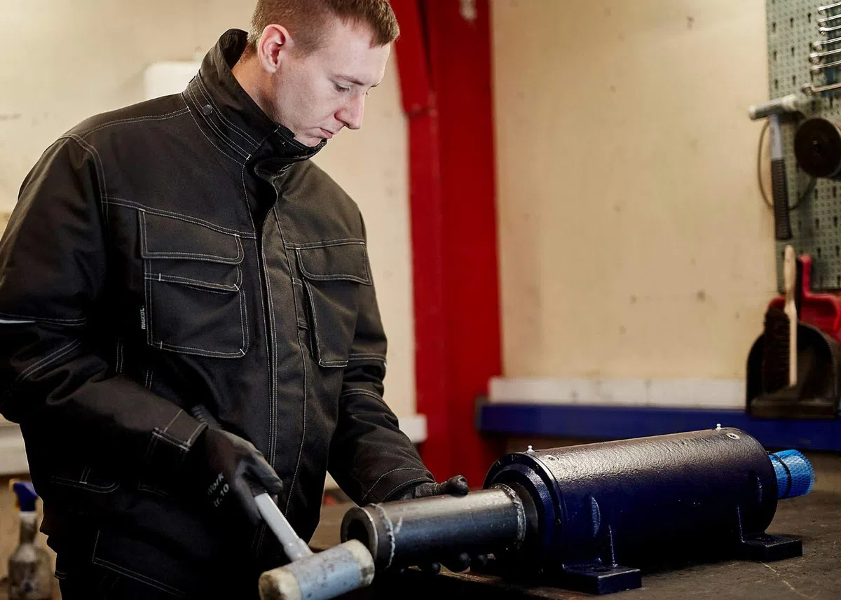 PTI Flanschlager Wellendurchmesser 30 mm Typ UCF 206 zertifizierte Industriequalität